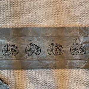 Placemats and Table Runner